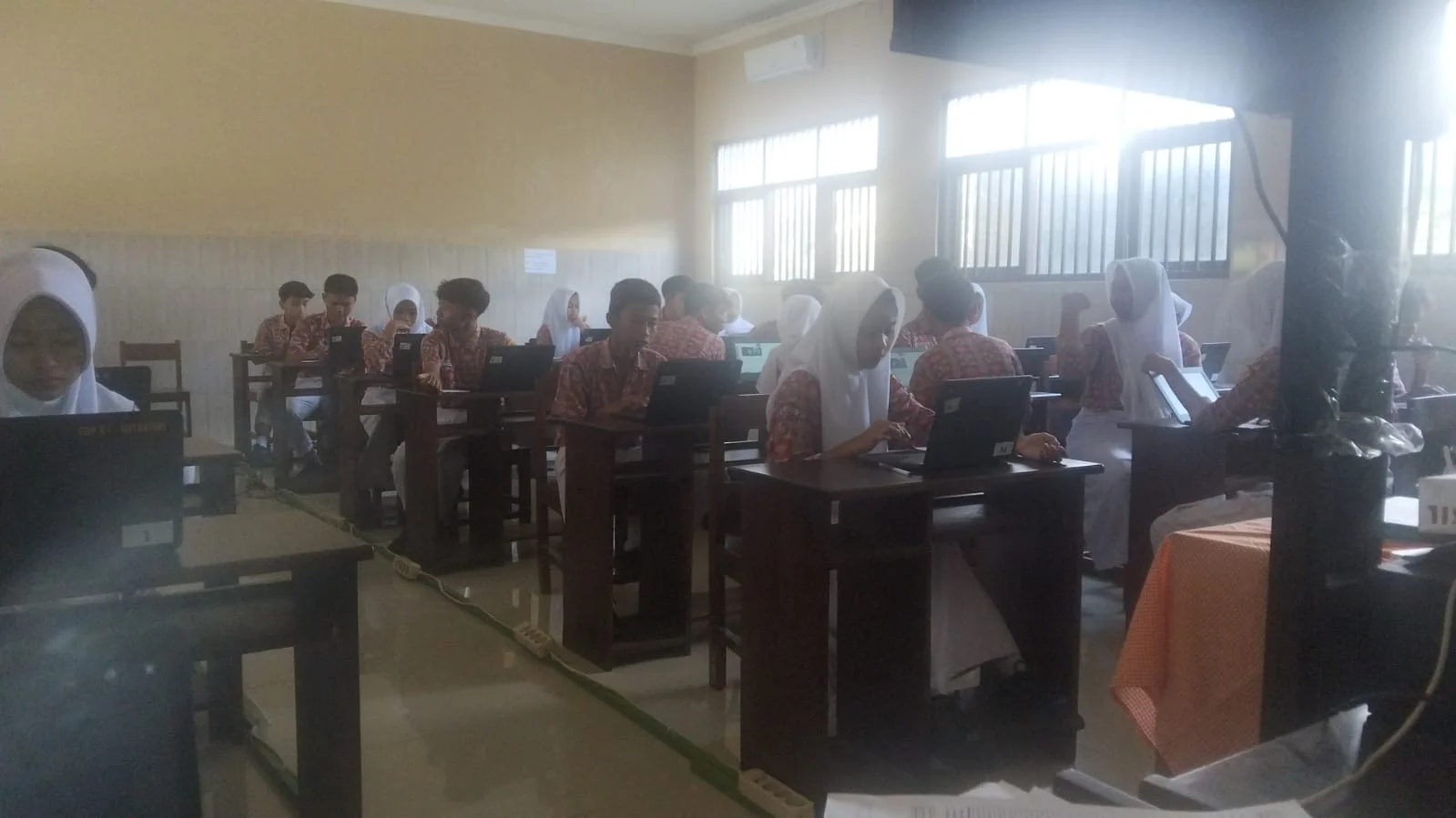 ICT/ KOMPUTER